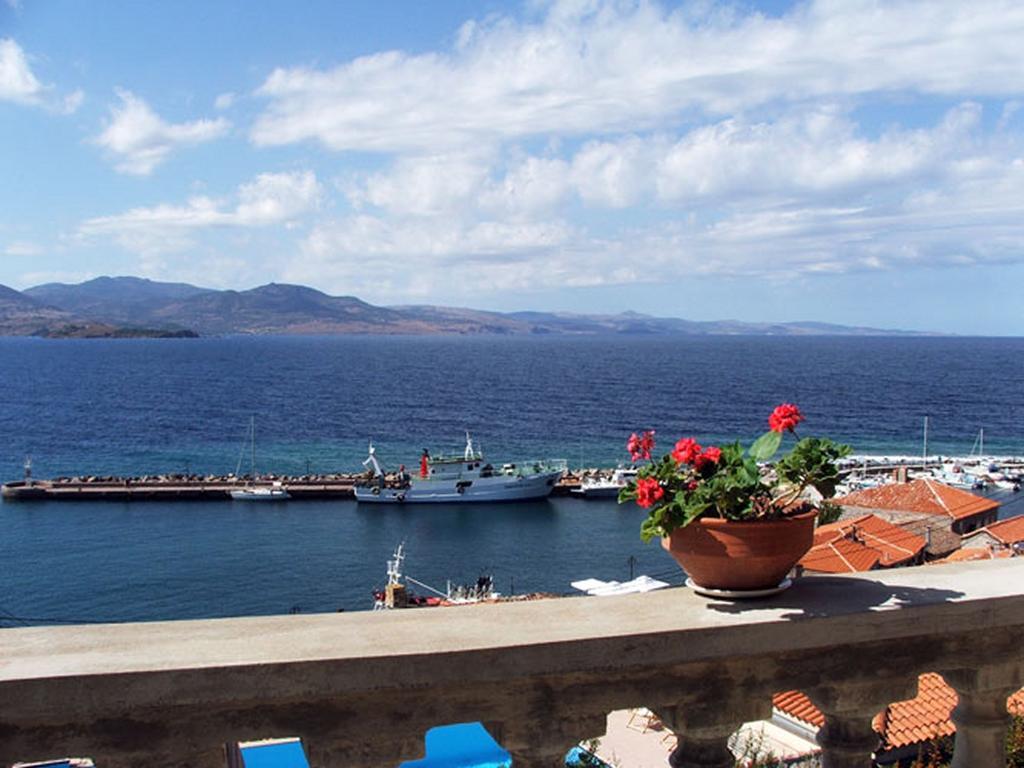 Вілла V. Molova, Molyvos, Lesvos Мітімна Екстер'єр фото